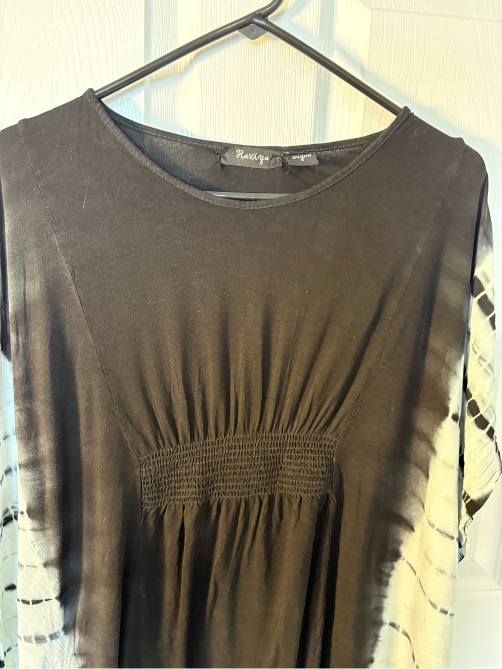 Raviya Black Tunic with White Tie-Dye Sleeve Panels - Picture 3 of 6